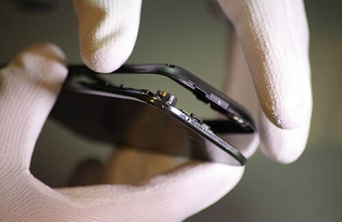 Phones need to be opened delicately with proper tools and replacement parts to ensure optimal operation. Mobile Klinik