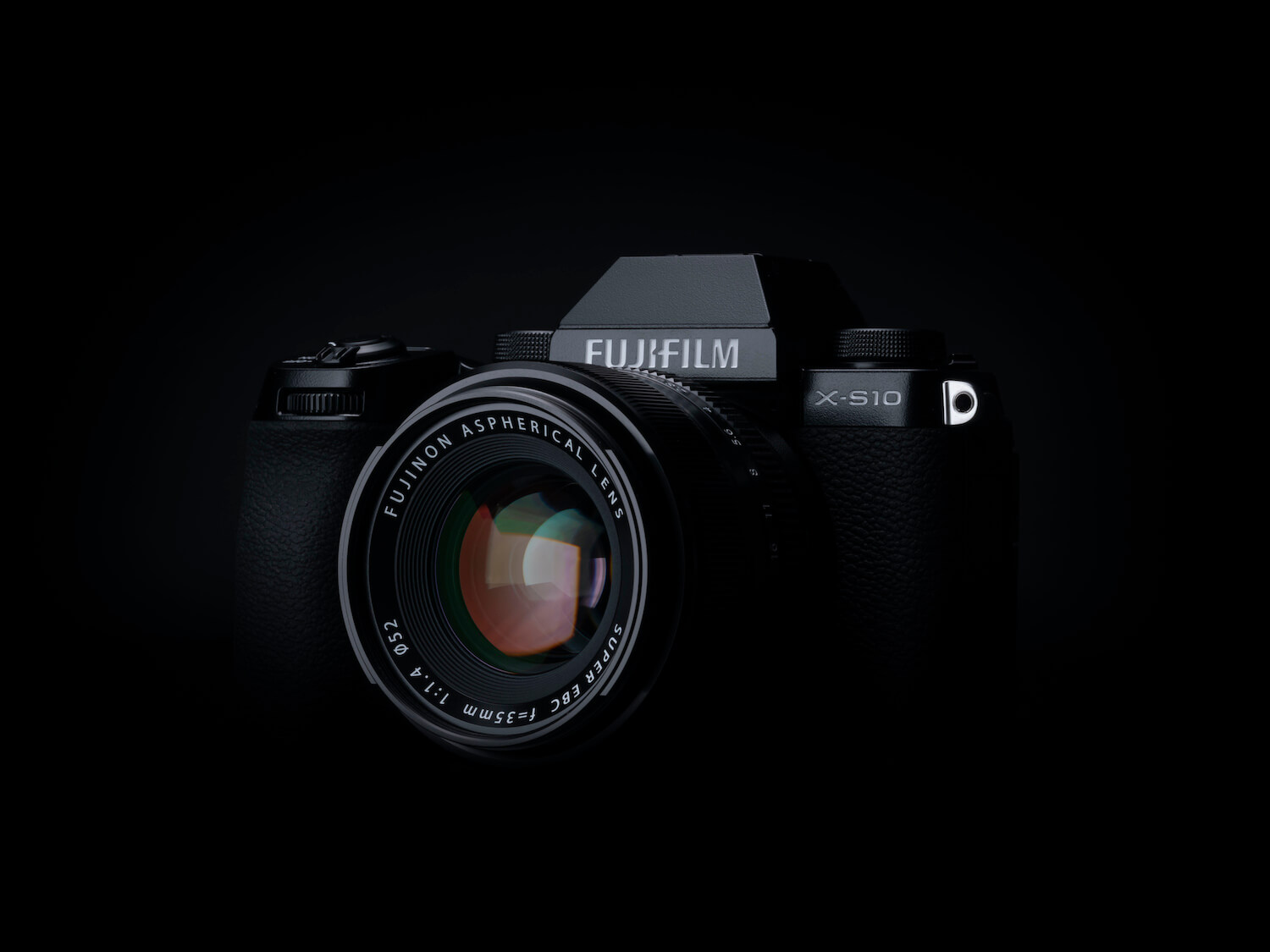 Fujifilm X-S10