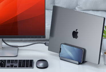 satechi dual vertical laptop stand