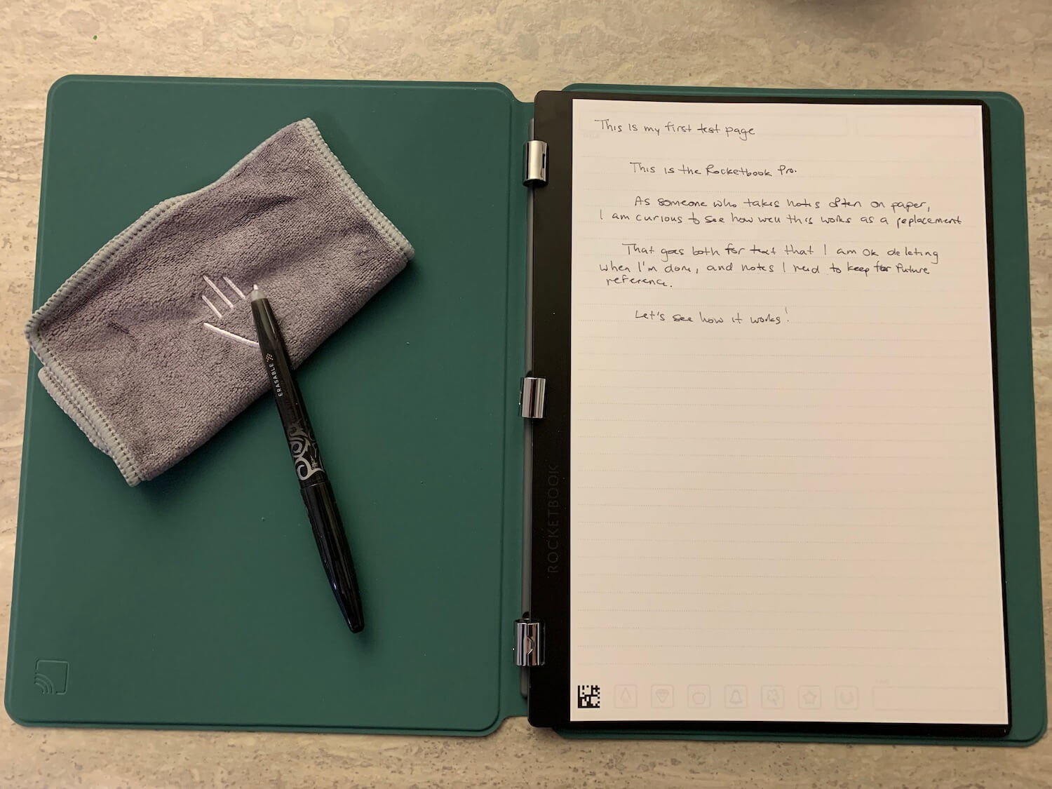 rocketbook review left handed