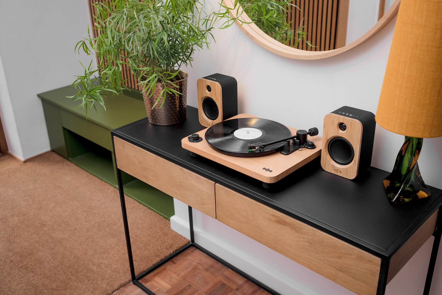 Stir It Up Lux Wireless Turntable