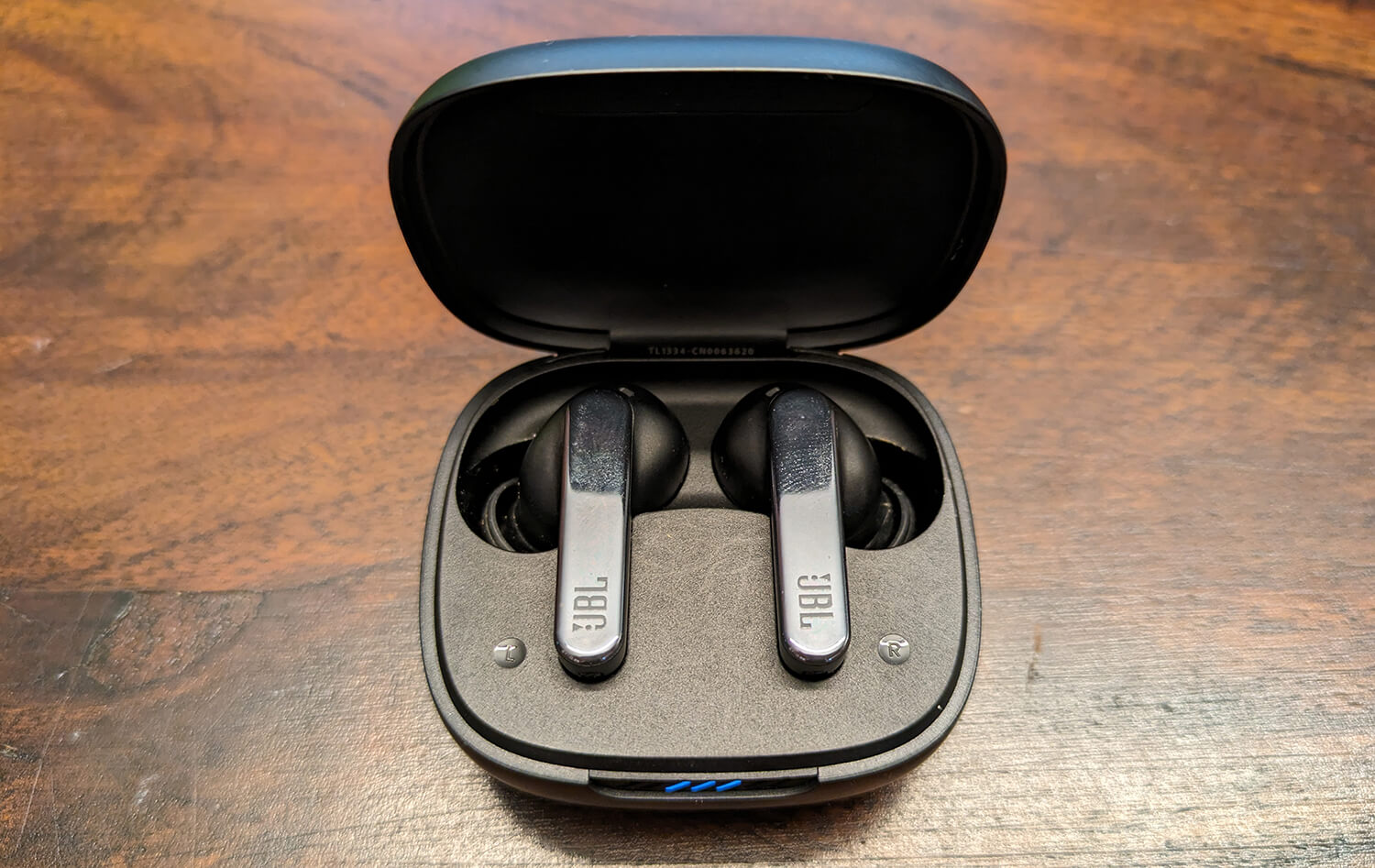 JBL Live Pro 2 True-Wireless Noise Canceling Headphones Earbuds