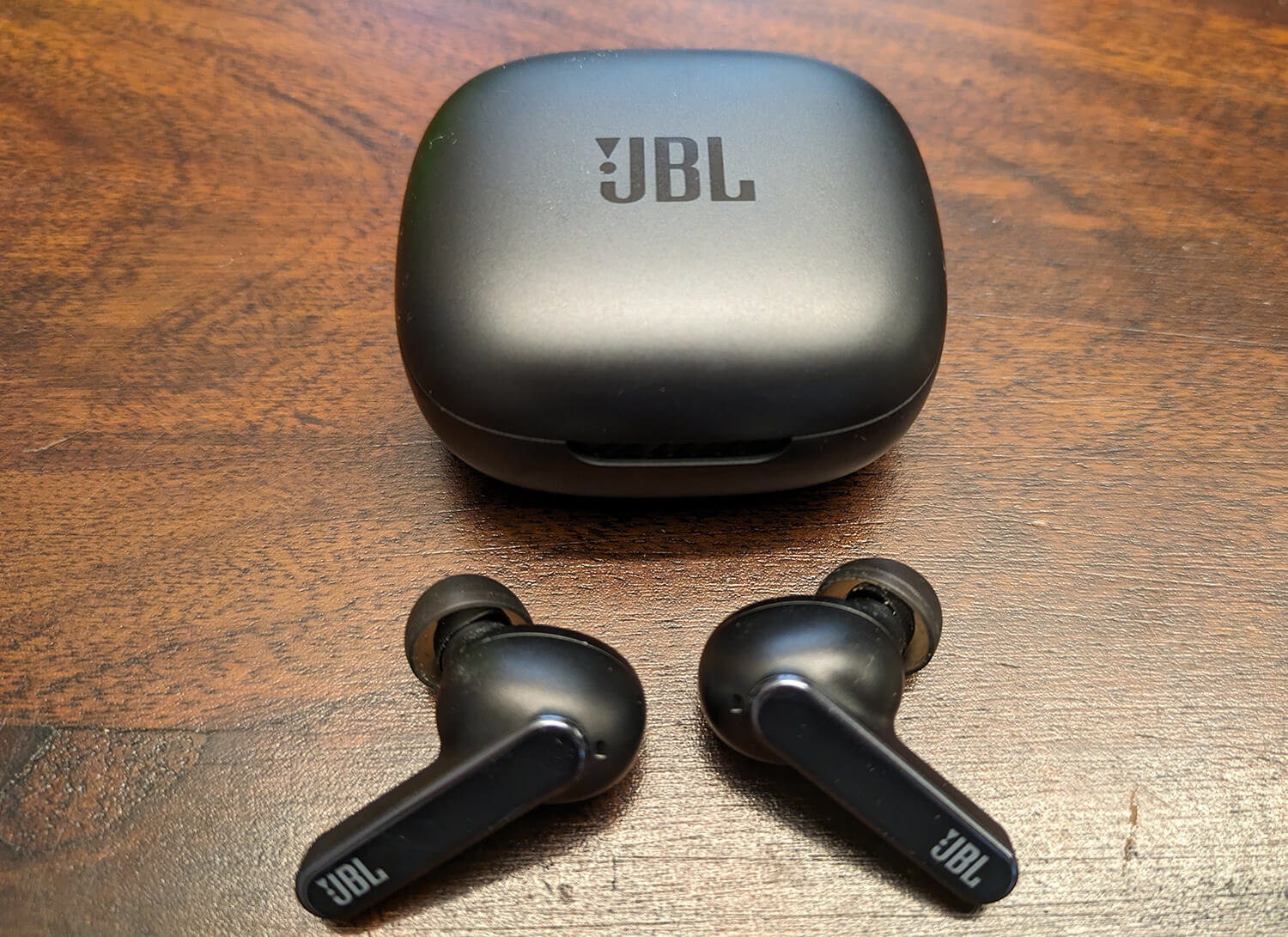 JBL Live Pro 2 TWS In-Ear True Wireless Earbuds - Silver