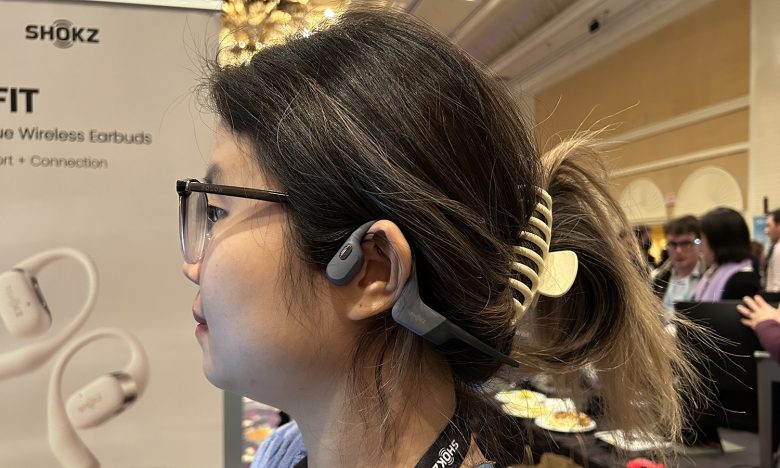 ces-2024-shokz-openswim-pro-combines-the-best-of-the-line