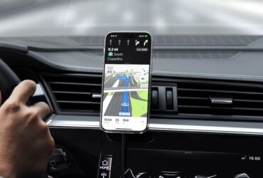Satechi Qi2 car charger