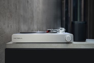 Victrola Stream Carbon