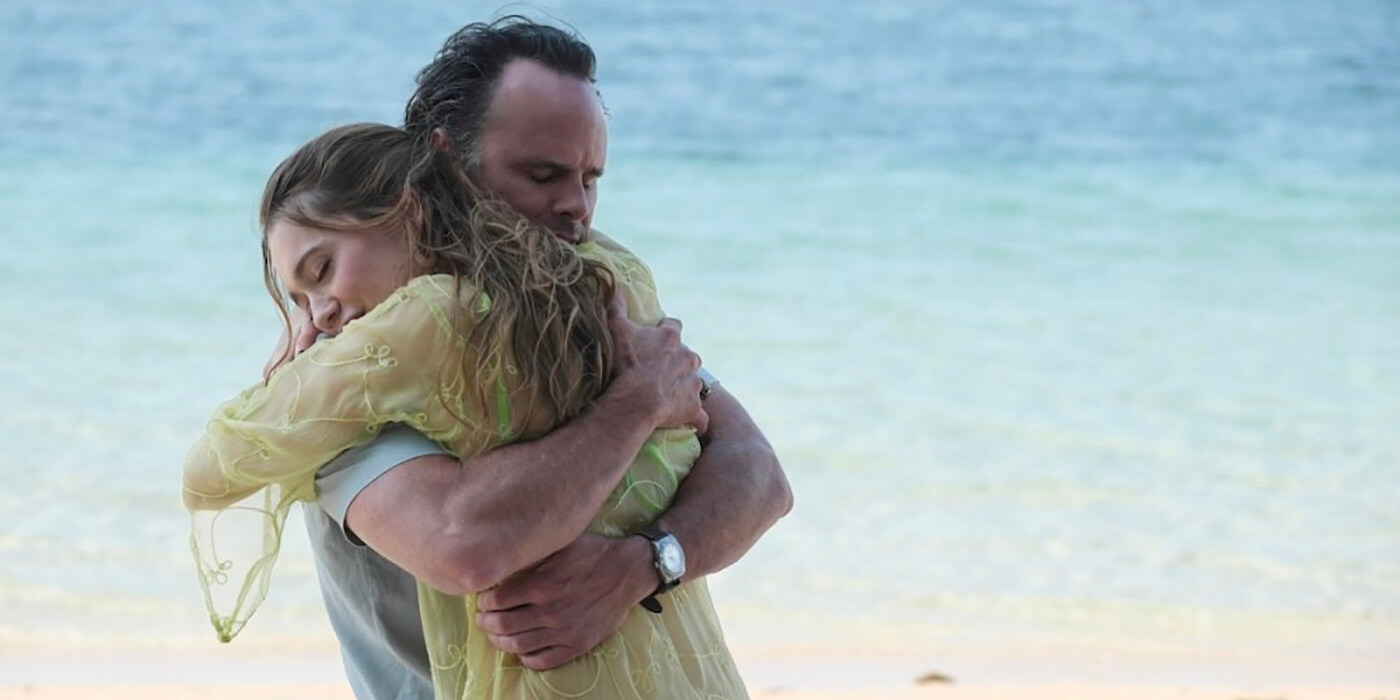 Rick hugging Chelsea on The White Lotus.