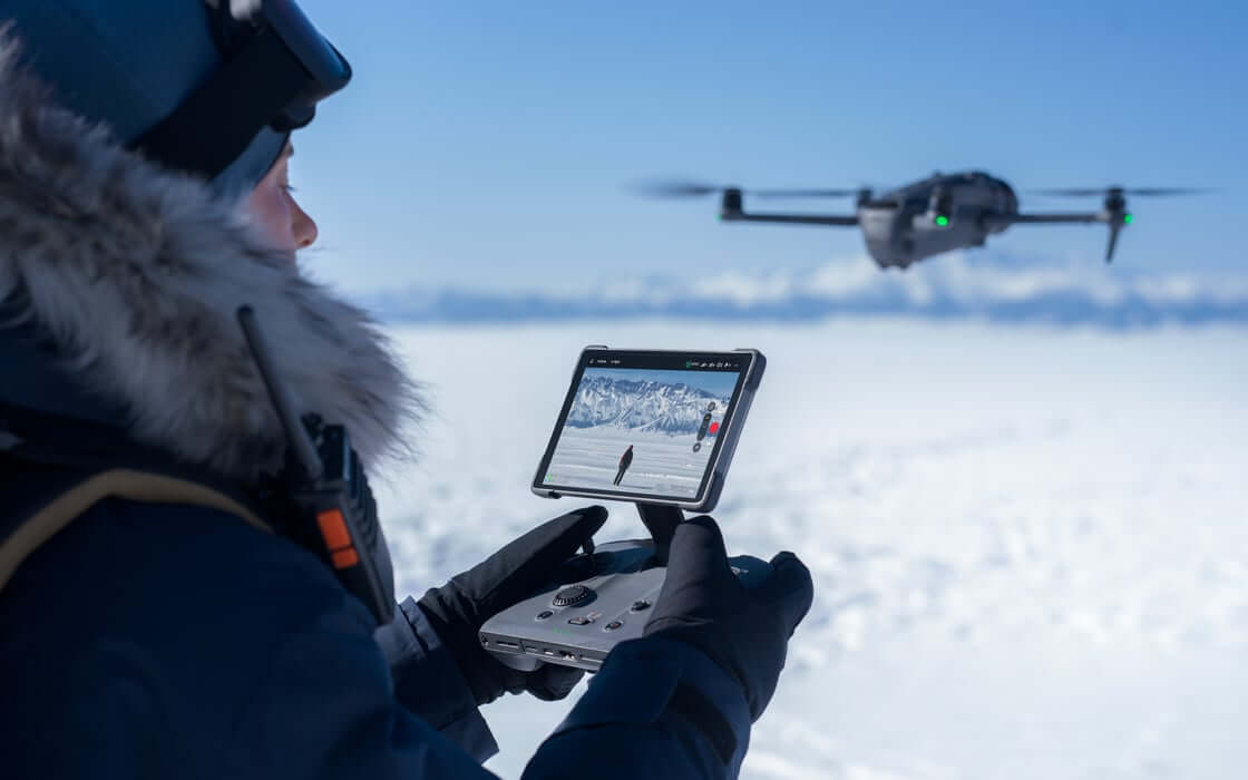 DJI Mavic 4 Pro remote