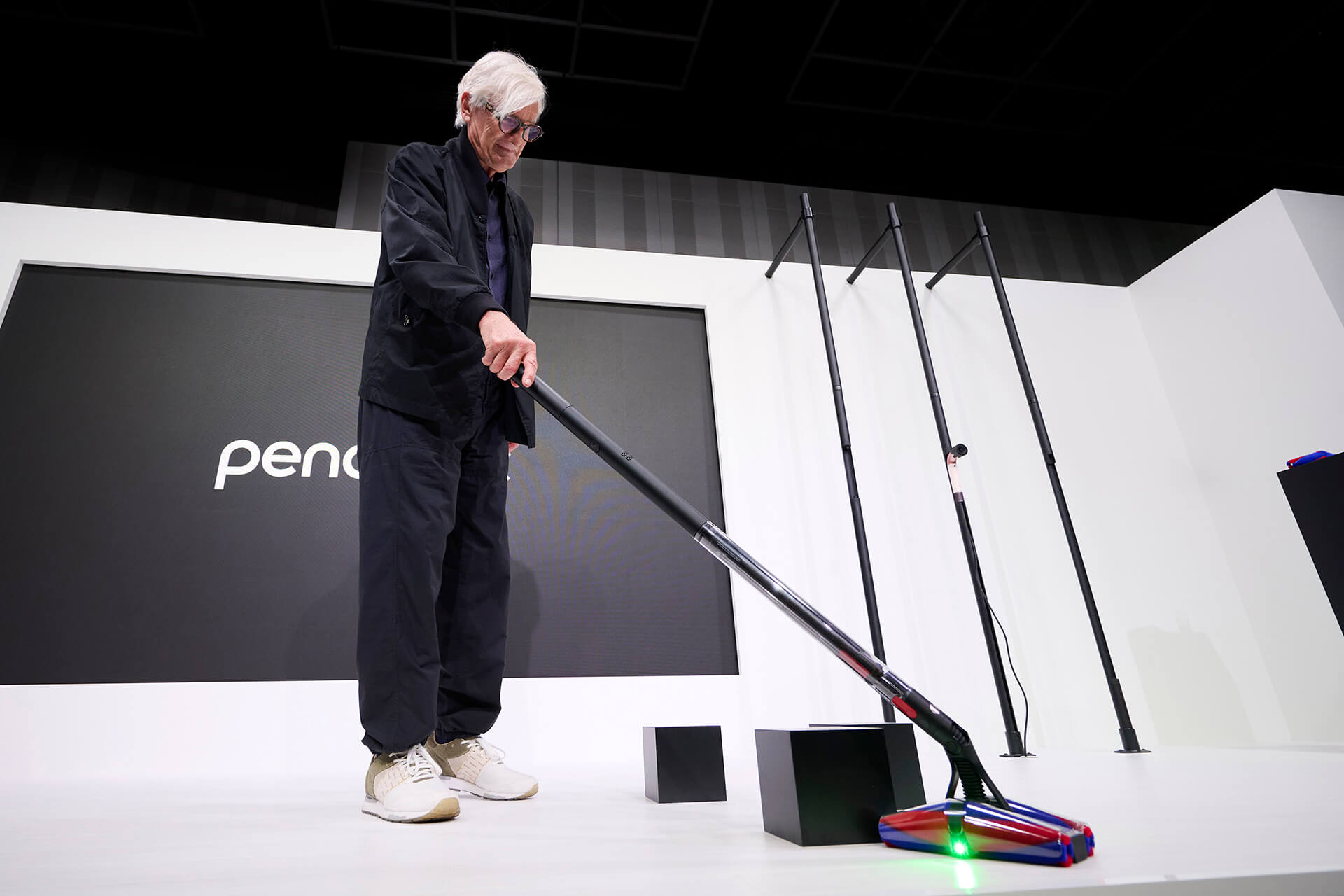 Dyson PencilVac