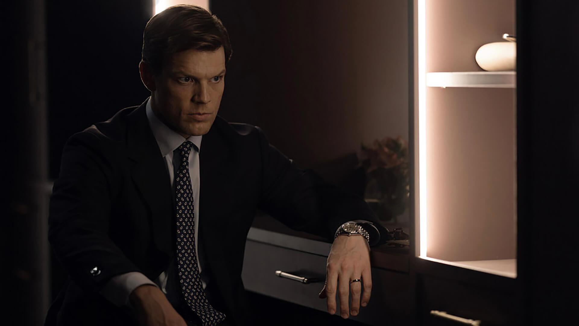 Jack in a suit in All Her Fault.