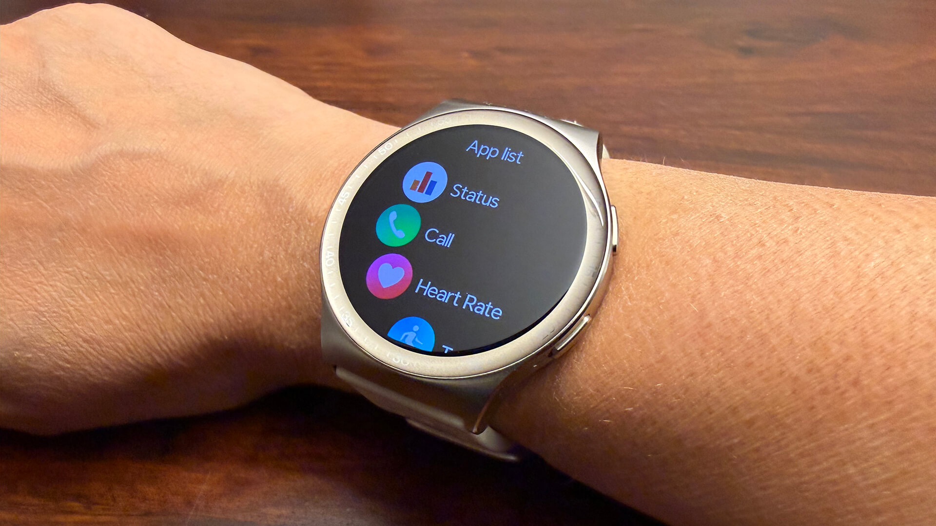 Reebok Pulse smartwatch app layout