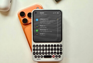 Clicks Communicator