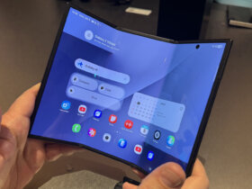 Samsung Galaxy TriFold