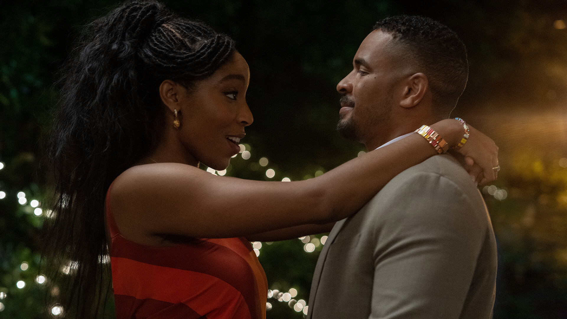 Gaby and Derrick dancing in Shrinking.