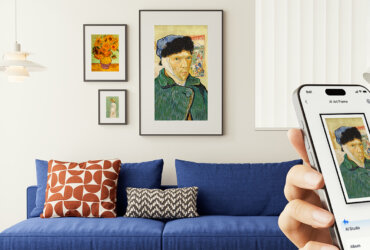 SwitchBot AI Art Frame