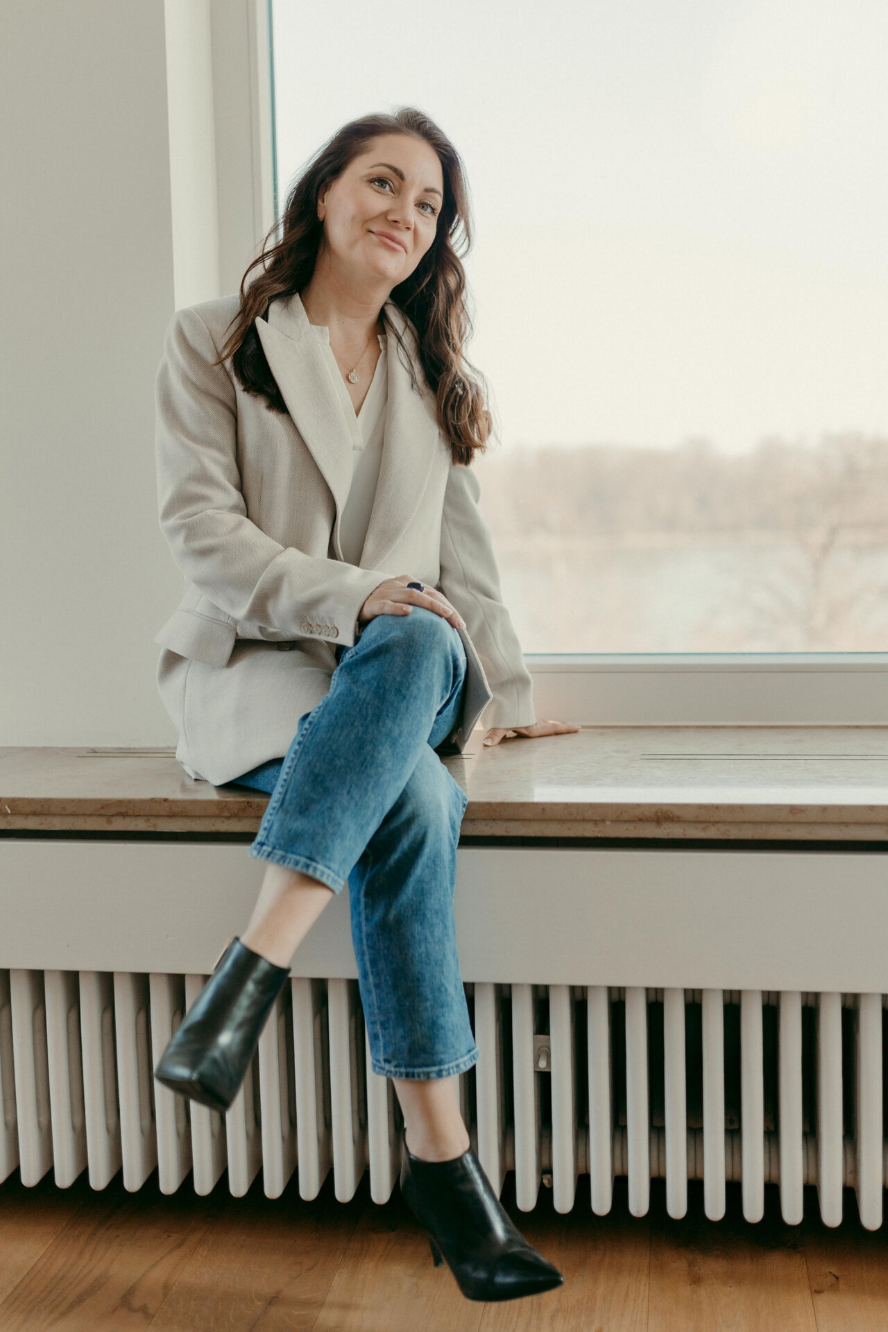 Natalie Boll, Tribela