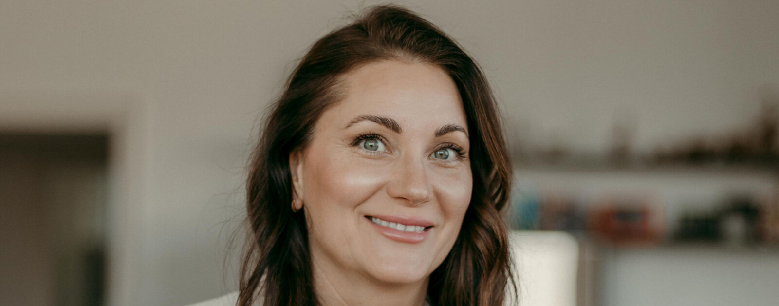 Natalie Boll, Tribela