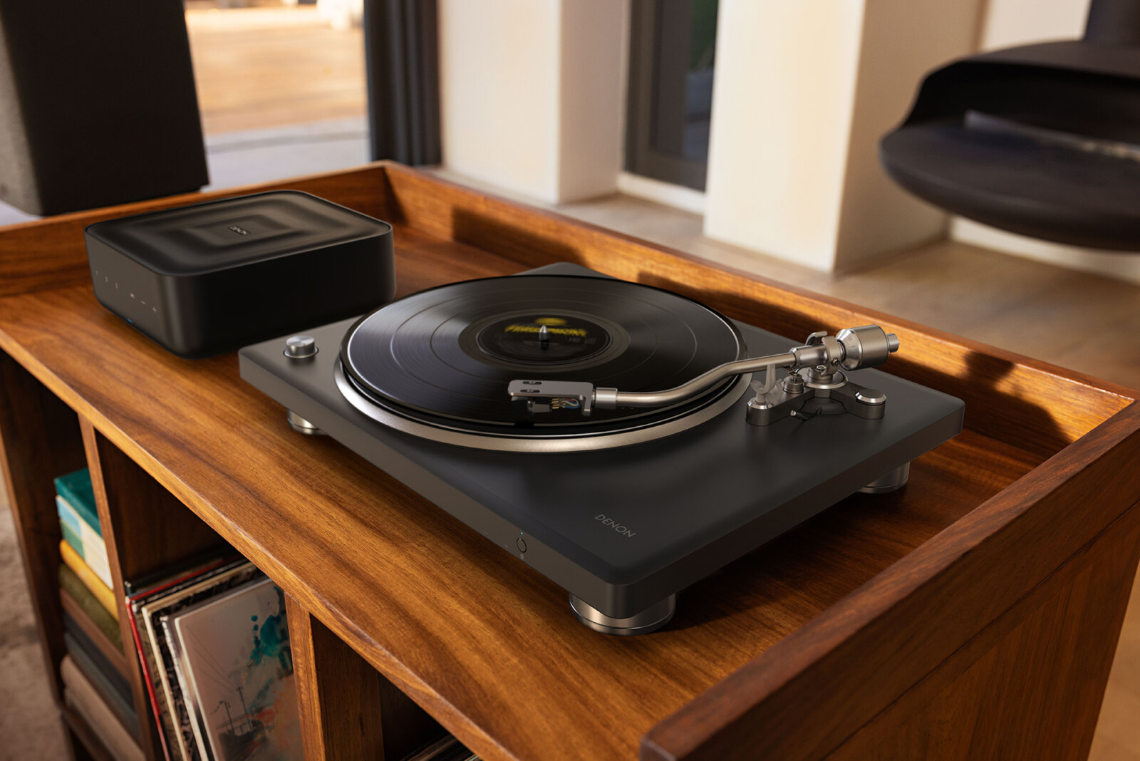 Denon DP-500BT turntable