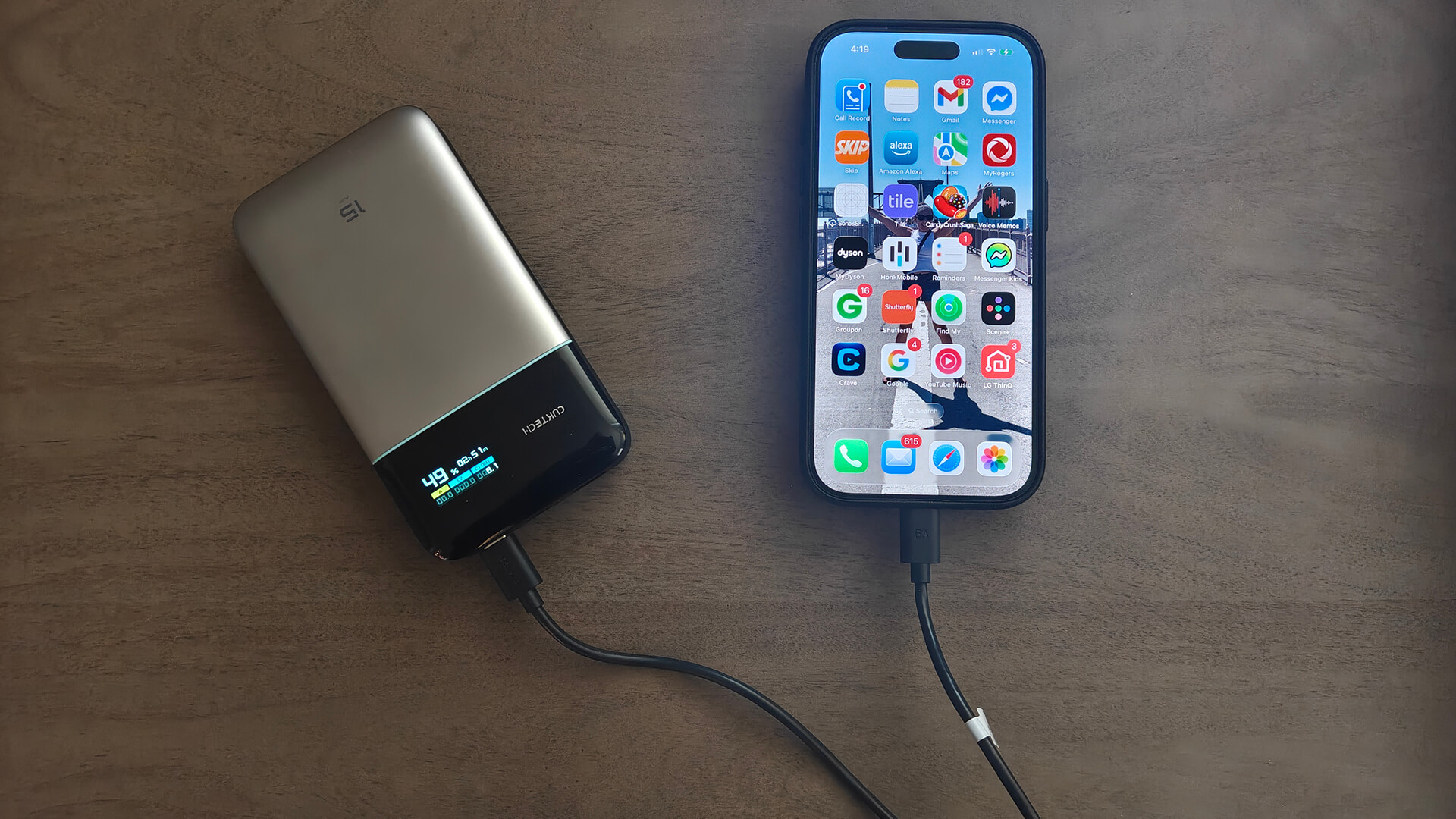 Cuktech 15 Air with iPhone