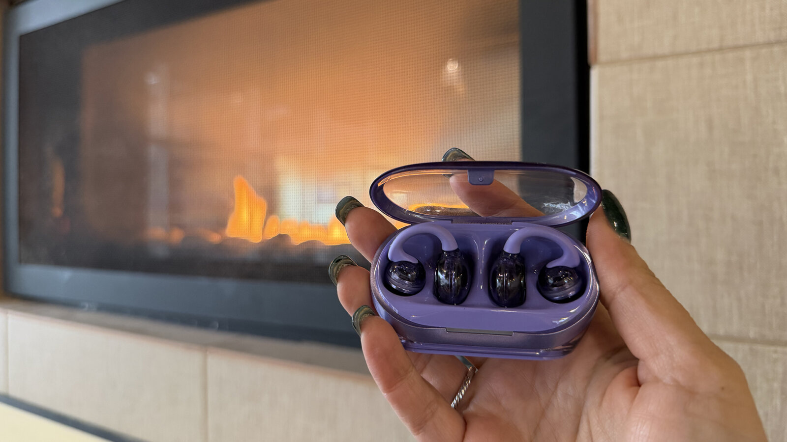 JBL Soundgear CLIPs by fireplace