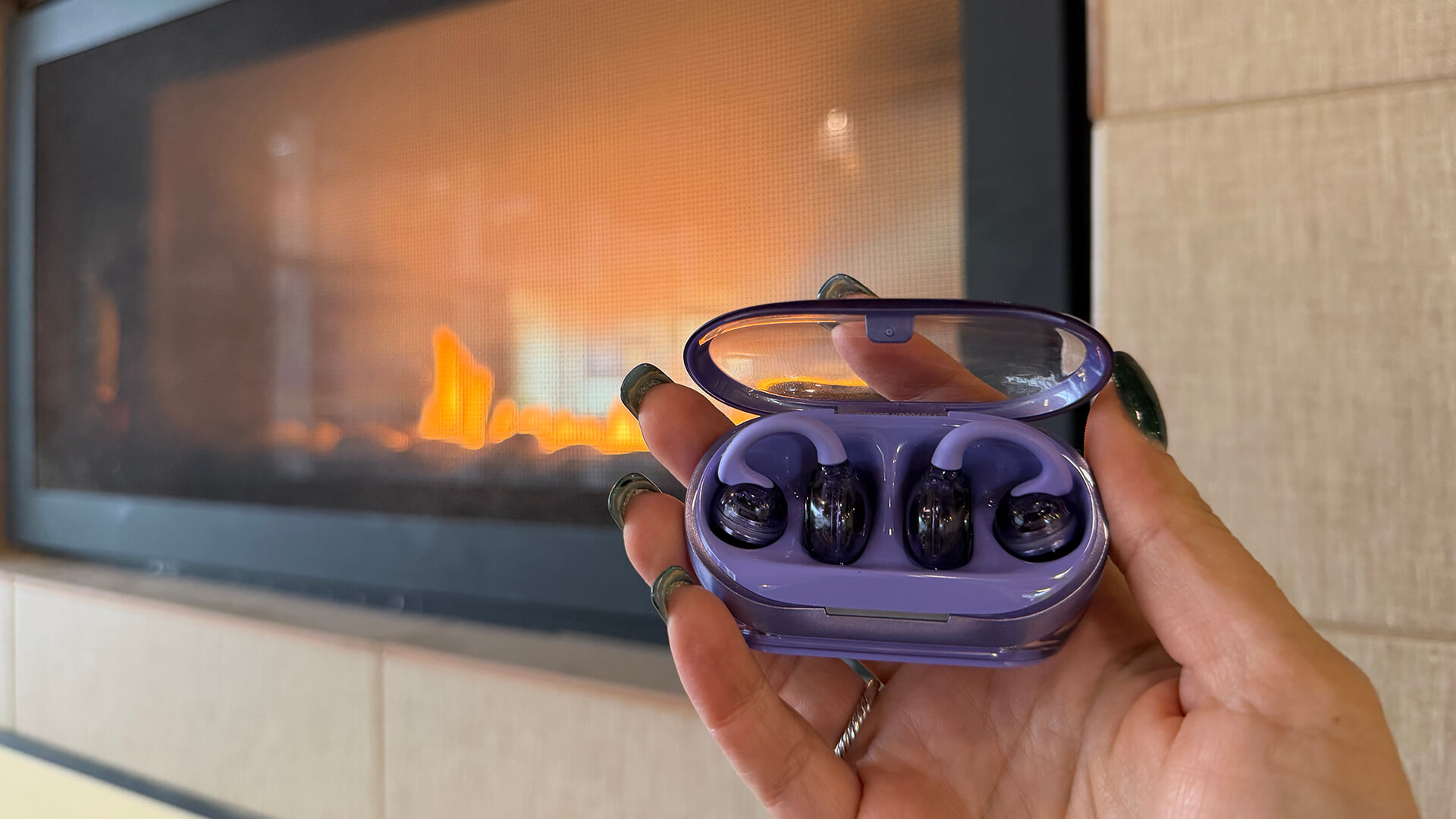 JBL Soundgear CLIPs by fireplace