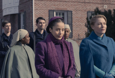 Agnes and Paula walking in The Testaments.