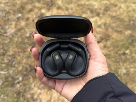 JBL Endurance Zone earbuds