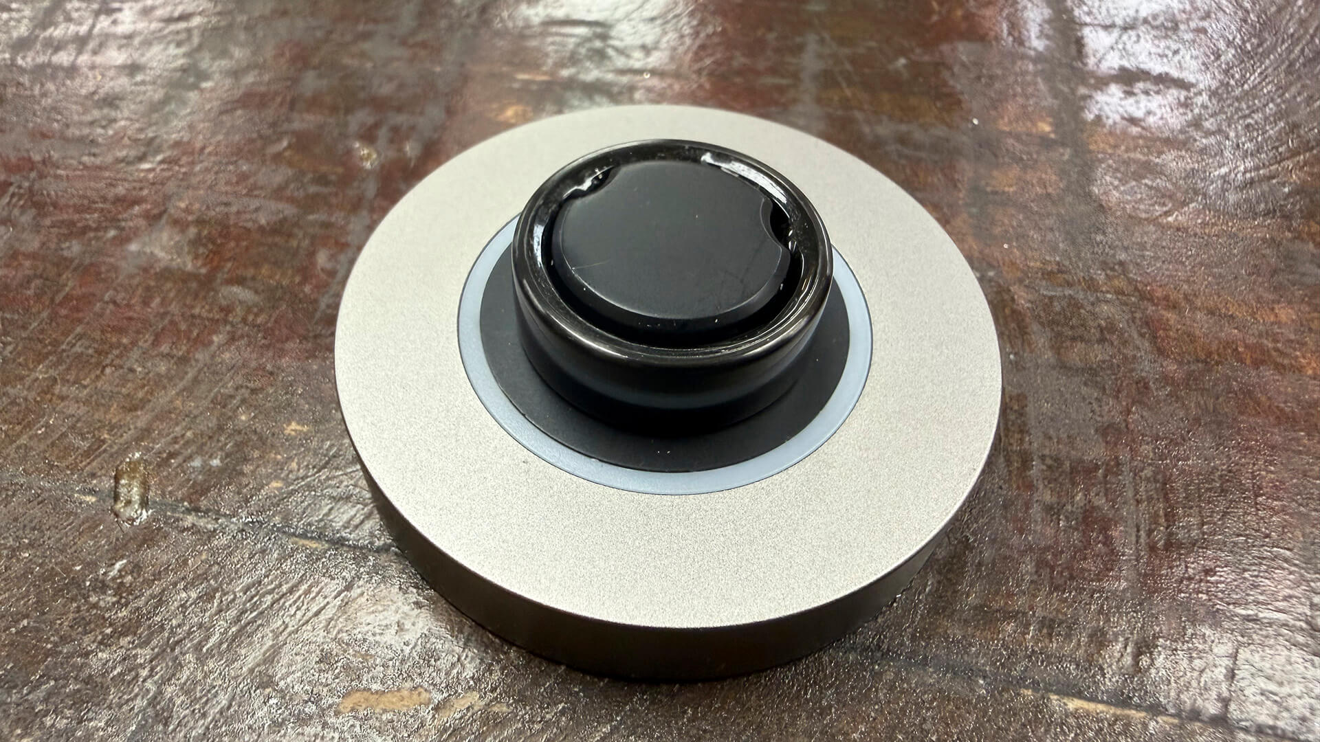 Pin Pulse smart ring 