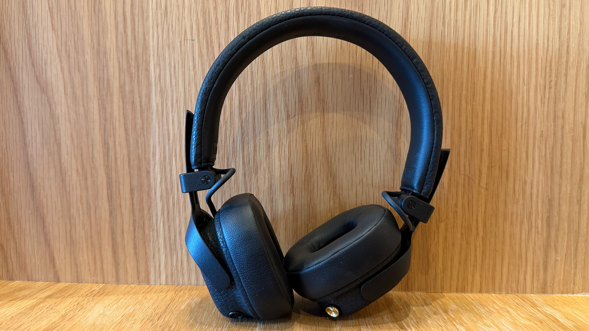 Marshall Milton ANC headphones