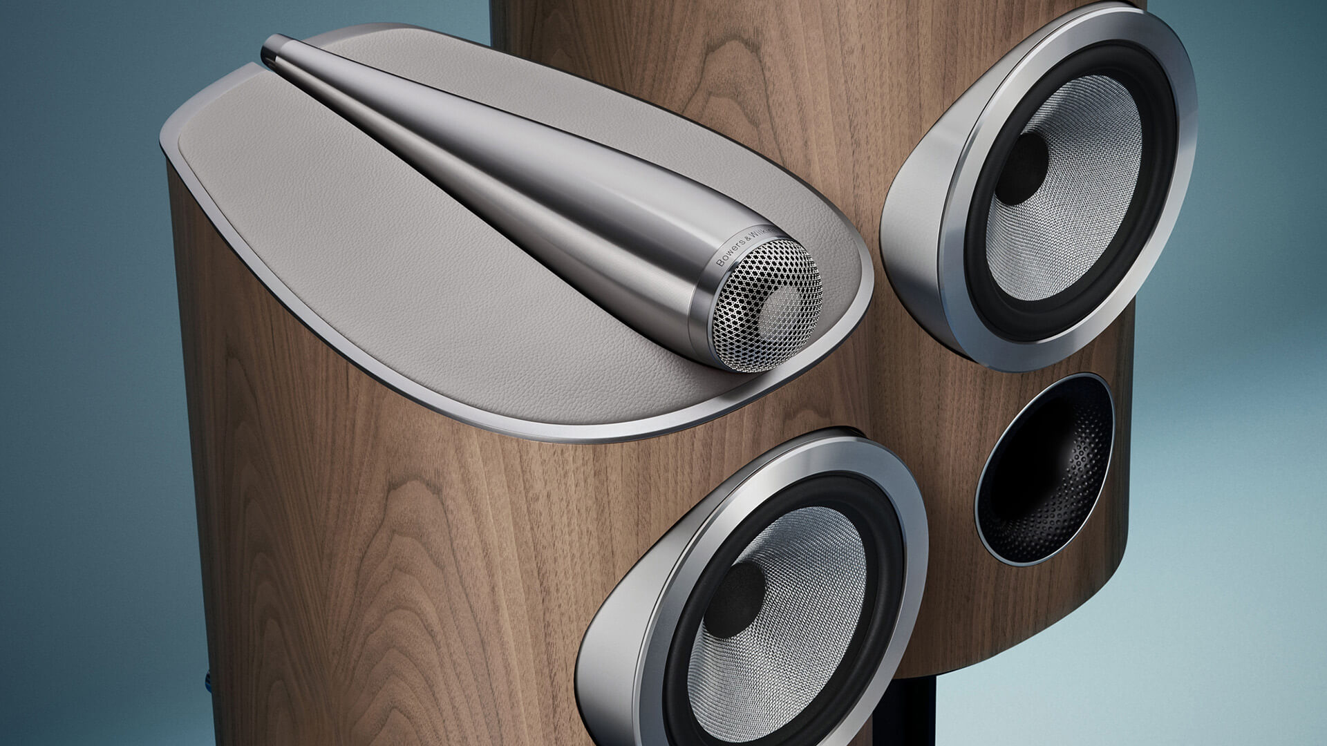 Bowers & Wilkins D5