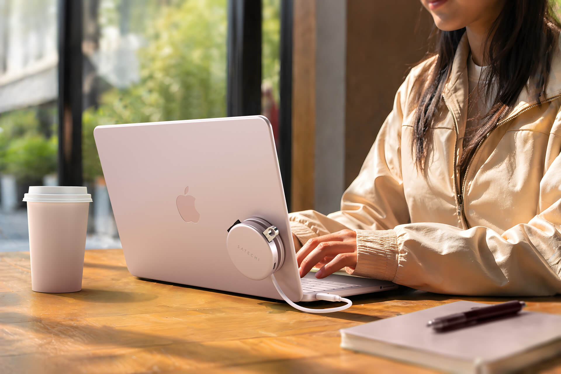 Satechi On The Go 5-in-1 Multiport adapter