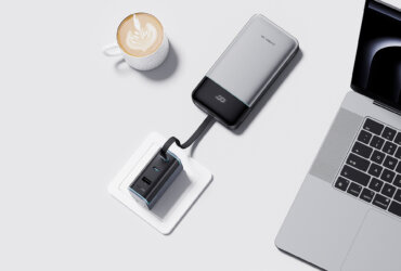 Cuktech 25,000mAh charger