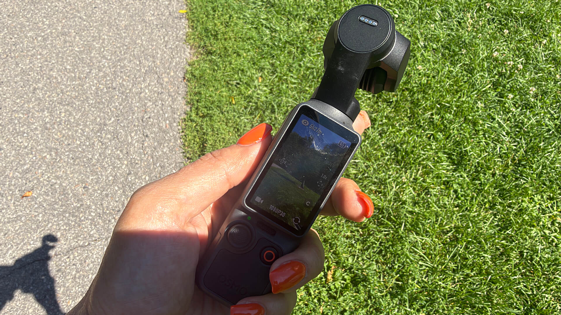 DJI Osmo Pocket 4
