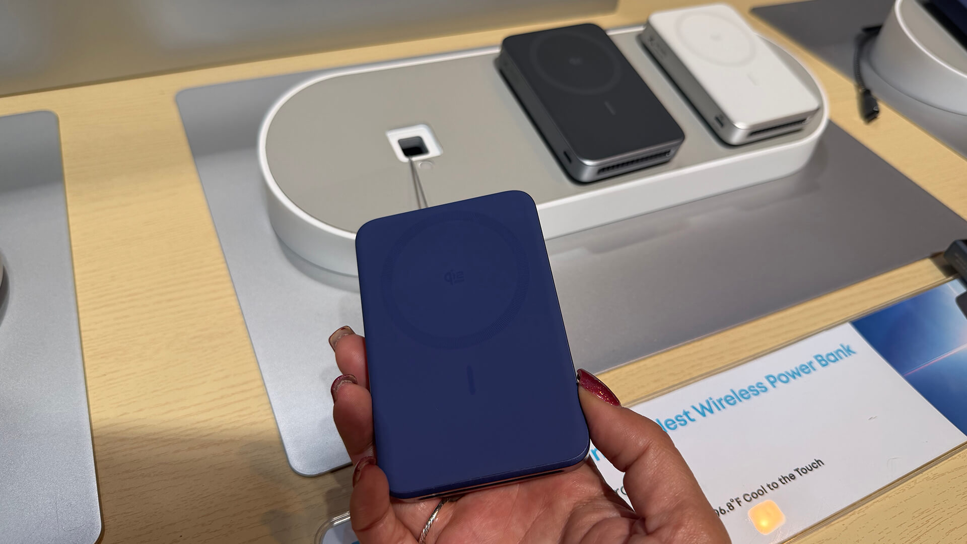 Anker MagGo power bank Pro 2