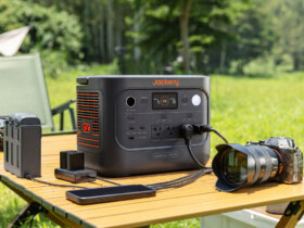 Jackery HomePower 1000 Plus V2 portable power station.
