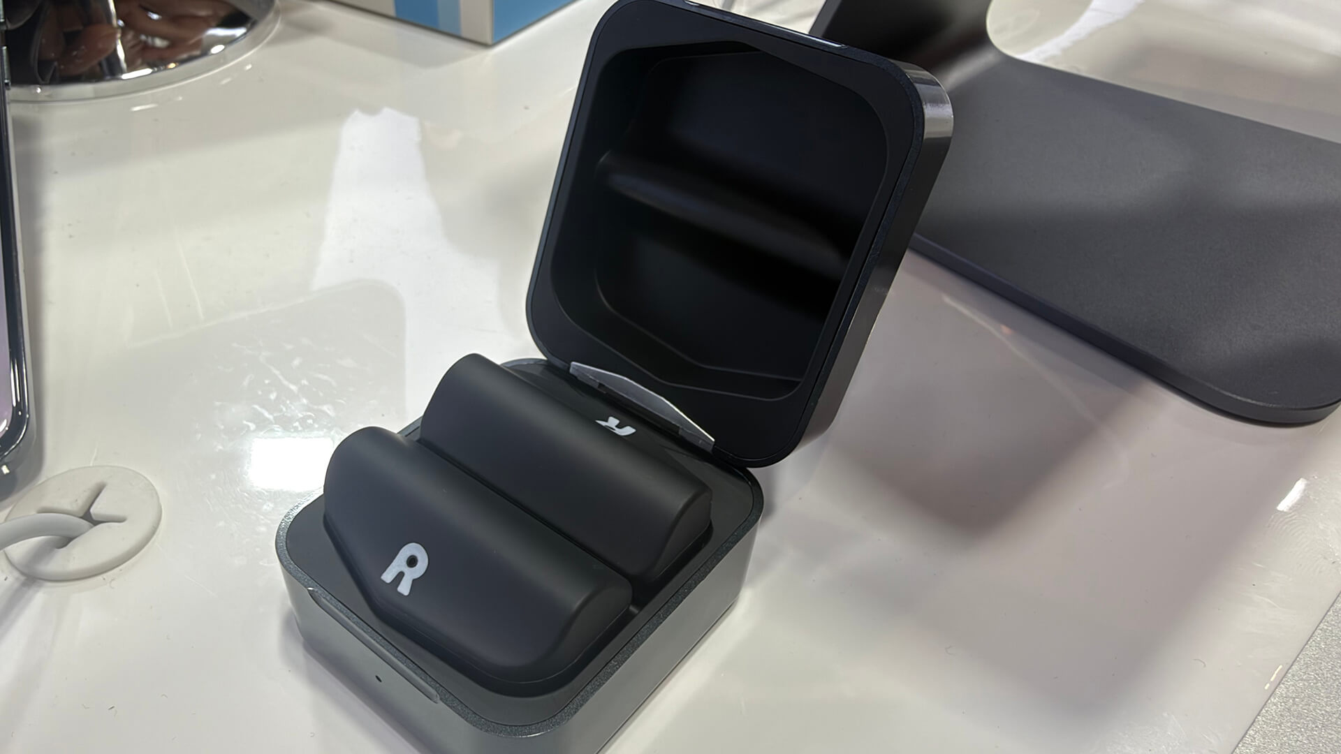 Rokid glasses power capsule