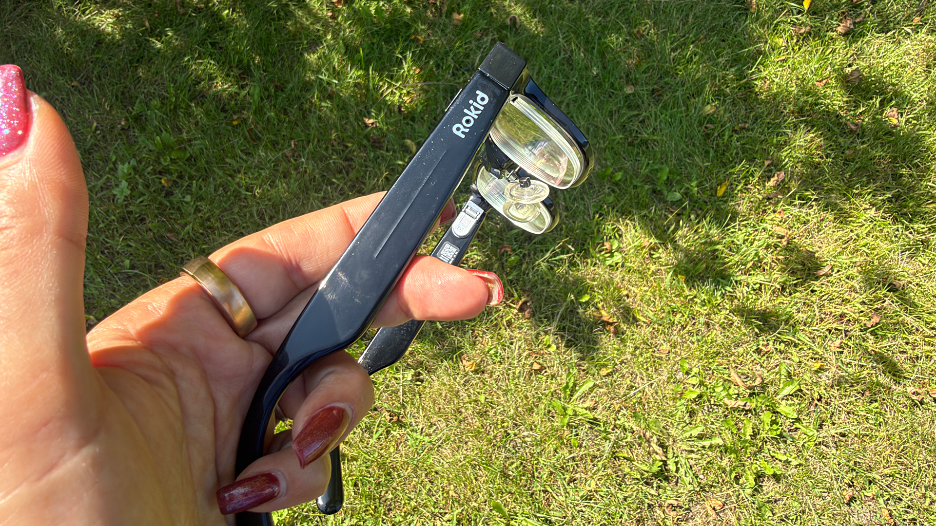 The side touchpad of the Rokid smart glasses