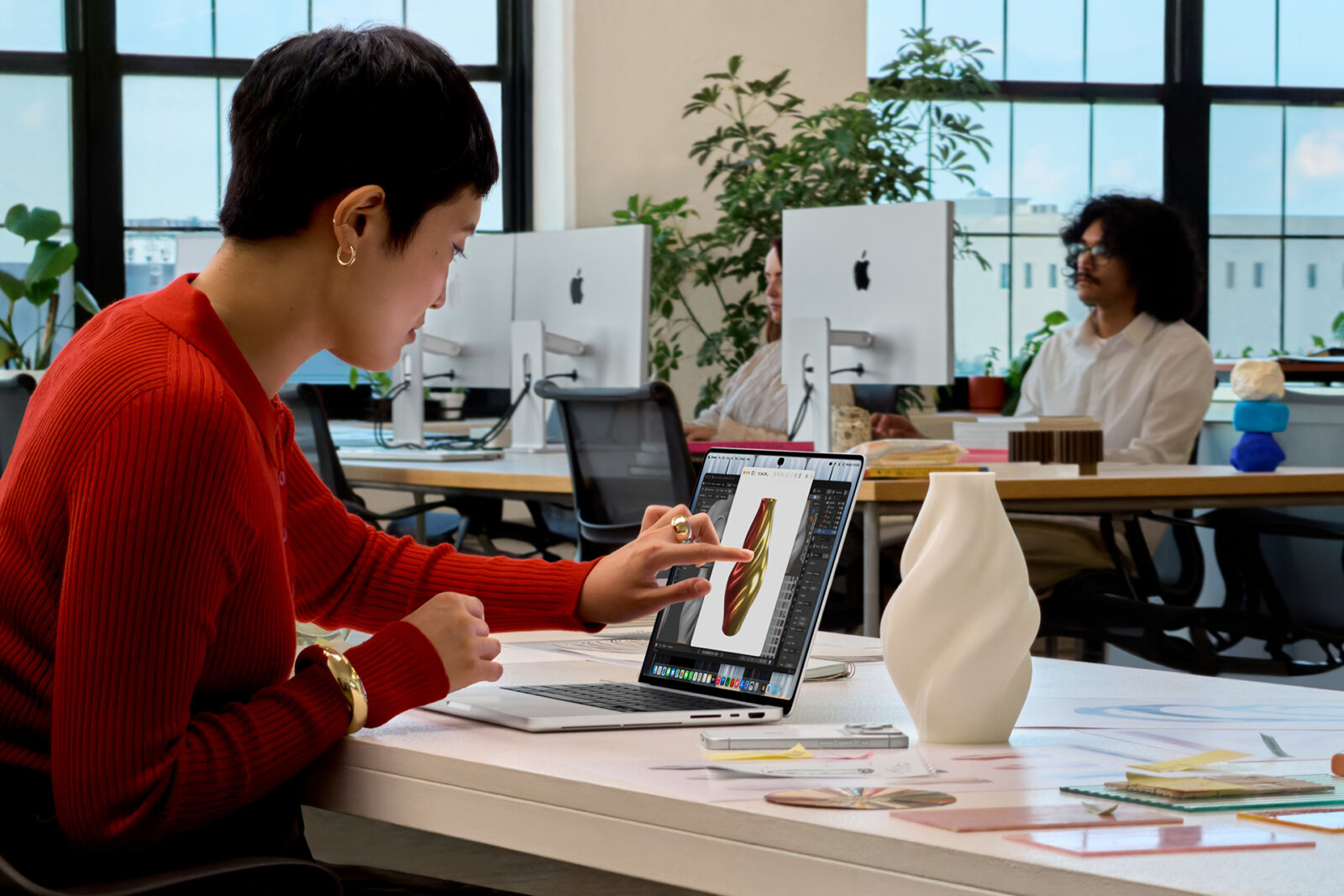 Apple MacBook Pro PROLED XDR